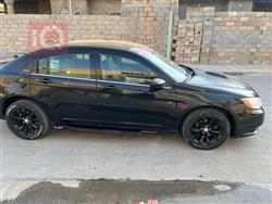 Chrysler 200